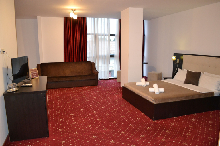 Others 5, Noe Residence, Timisoara