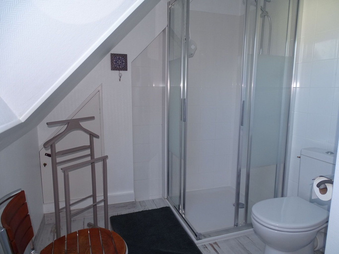 Bathroom 3, Holiday Home in Quiberon Near by Sandy Beaches, Morbihan