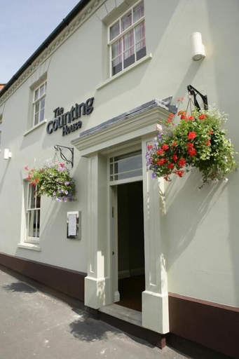 Exterior & Views 2, The Angel Hotel, Warwickshire