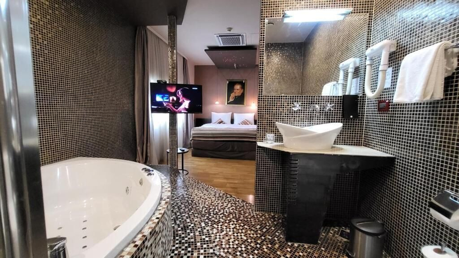 Bathroom 4, Design Hotel Mr President, Belgrade