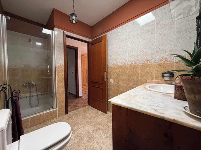 Bathroom 4, Madre Amada Accommodation Tenerife, Santa Cruz de Tenerife