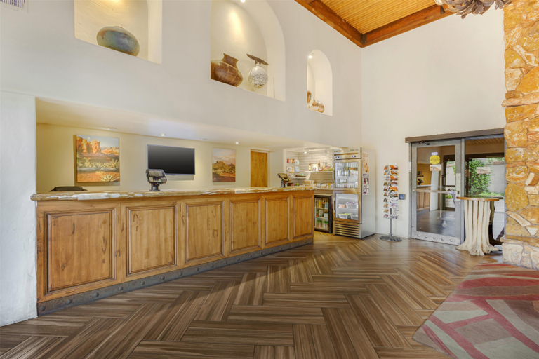 Public Area 2, Best Western Plus Arroyo Roble Hotel & Creekside Villas, Coconino