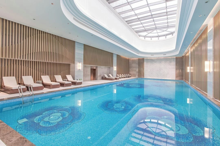 Outdoor pool, Jinke Grand Hotel Chongqing, Chongqing