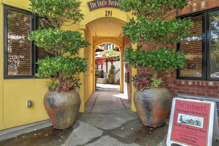 Front of property 2, The Eagle Harbor Inn, Kitsap