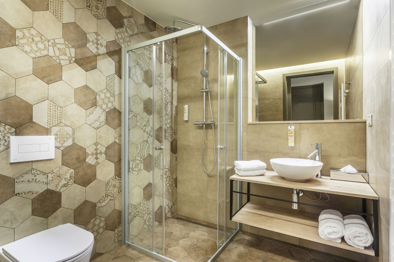 Bathroom 3, Avenue Legerova 19, Praha 2