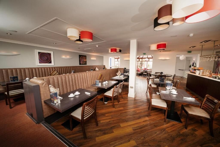 Food & Drinks, The Angel Hotel, Warwickshire