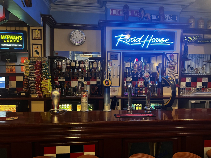 Food & Drinks 5, THE ROADHOUSE, Cumbria