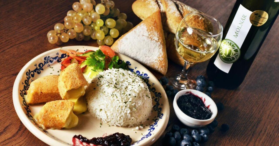 Food & Drinks