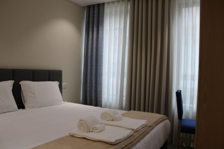 Bedroom 4, Oporto Station Hostel & Rooms, Porto