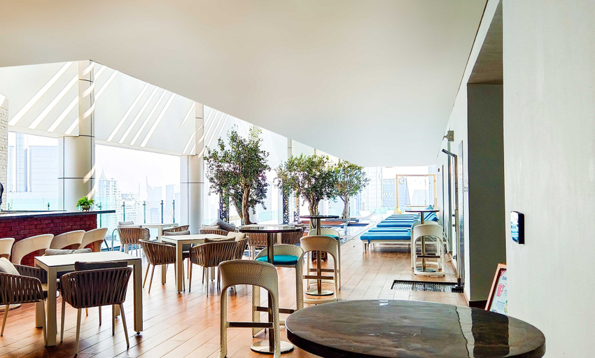 Lounge 3, LUX Paramount Burj View Business Bay, Dubai