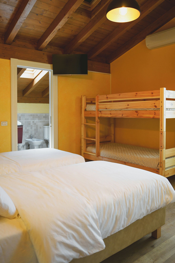 Bedroom 4, La Rasora B&B, Parma