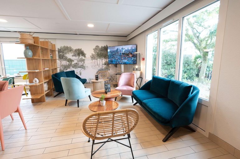 Public Area 2, Sure Hotel by Best Western Rochefort-sur-Mer, Charente-Maritime