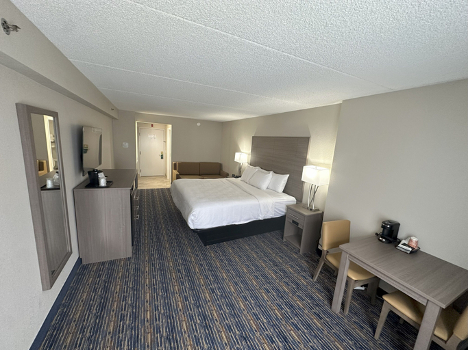 Bedroom 3, Quality Inn Shepherdstown, Jefferson
