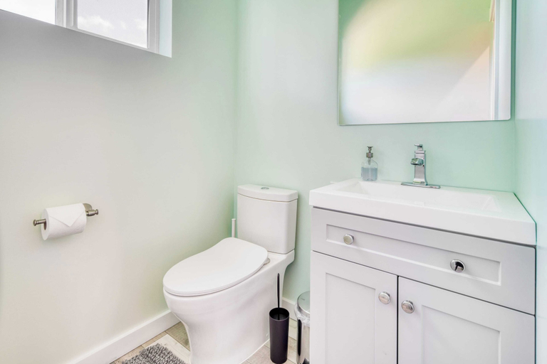 Bathroom 4, Beach Pines Bungalow by AvantStay, Clatsop
