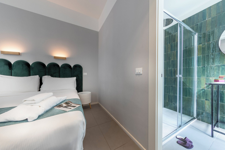Bedroom 2, Carrara24, Rome