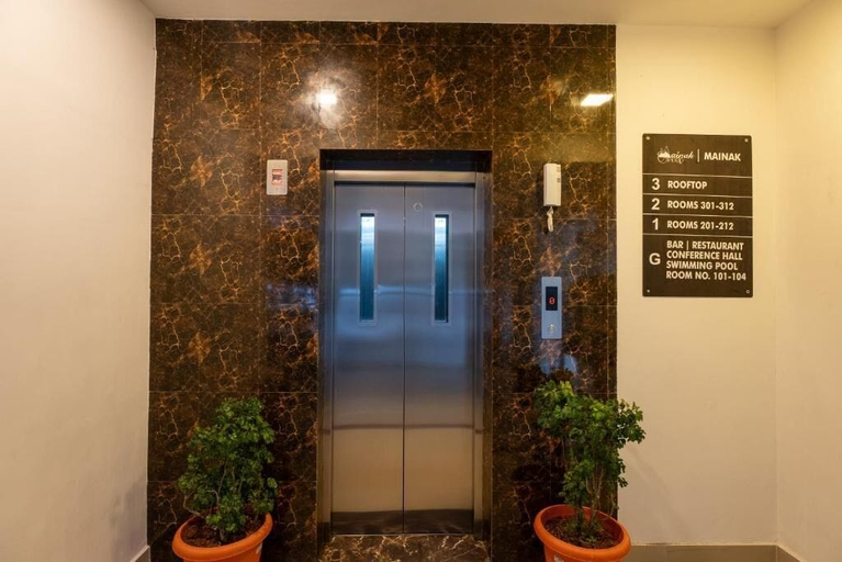Others 5, Hotel Mainak & Health Club, South Andaman