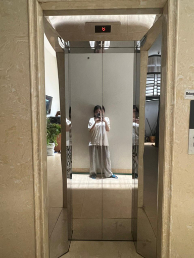 Entrance, Hotel Me Kong, Hạ Long