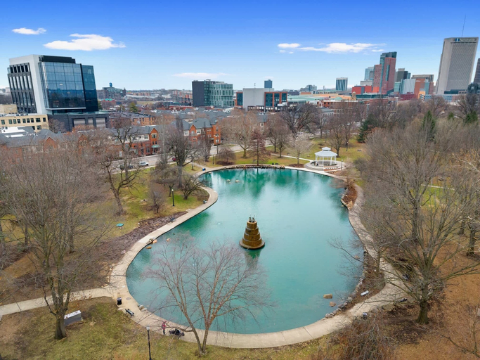 Pool, North Pearl Residences 874, Franklin