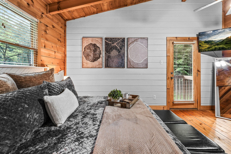 Others 5, Willow Creek 2 Bedroom Cabin by RedAwning, Blount
