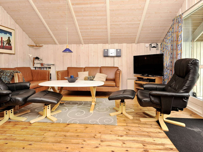 Others 4, 6 Person Holiday Home in Ansager-by Traum, Varde