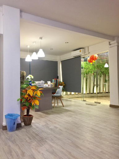 Public Area 3, 24 Hostel, Phuttha Mon Thon