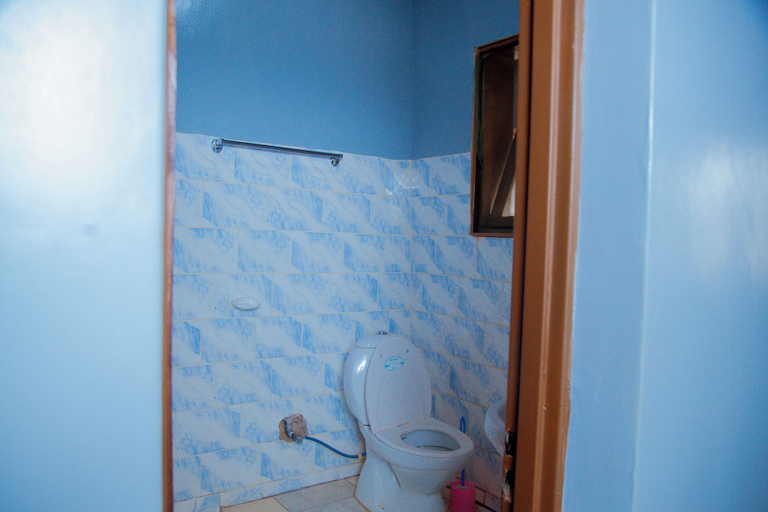 Bathroom 4, Quinta Nova Hotel, Kicukiro