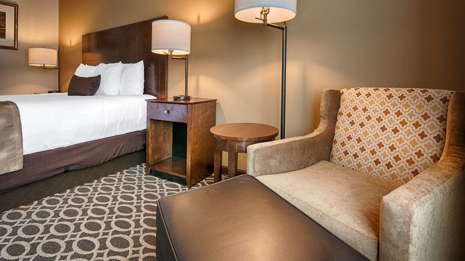 Bedroom 3, Best Western Paradise Inn, Champaign