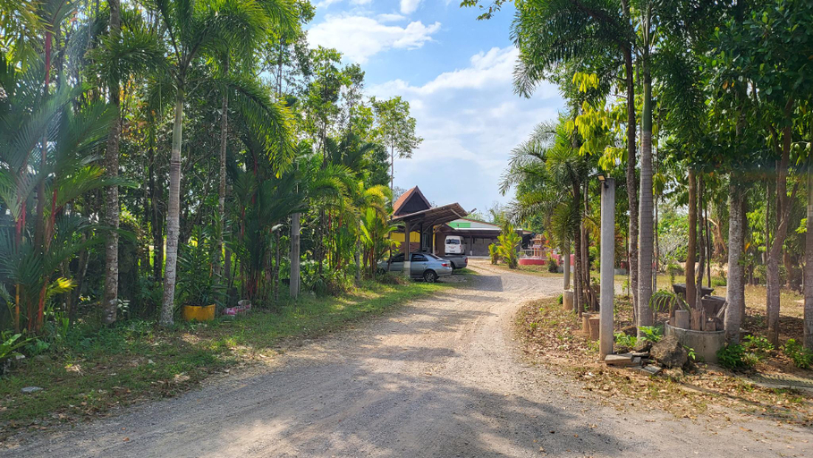 Others 3, Nimit Lagoon, Thai Mueang