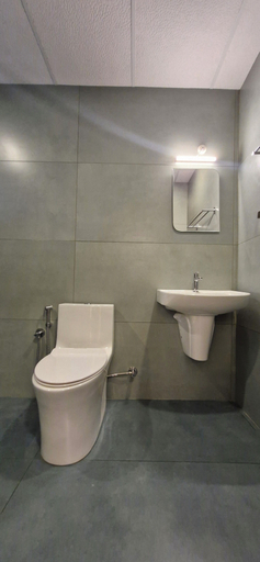 Bathroom 3, Pepper Coast Luxury Business Hotel, Ernakulam