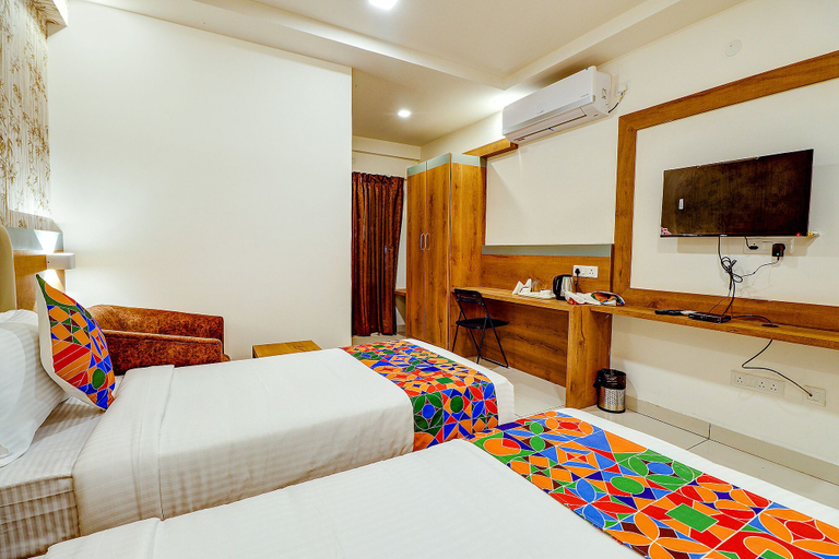 Bedroom 2, FabHotel Rotano Grand Marathahalli, Bangalore