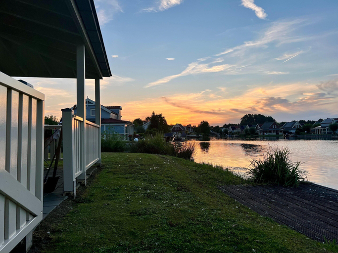 View from property 5, Bungalow in Holland by Water With Sauna, Bernisse