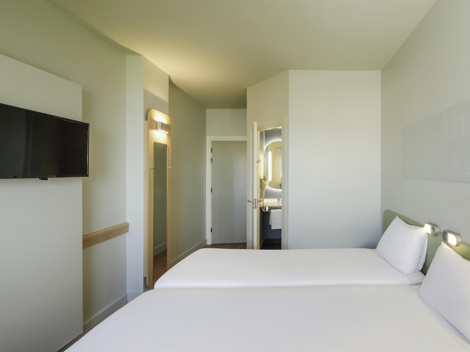 Bedroom 3, ibis budget Malaga Aeropuerto Avenida Velazquez, Málaga
