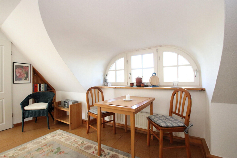 Dining, Ferienwohnung im Reetdachhaus, Burhave, Wesermarsch