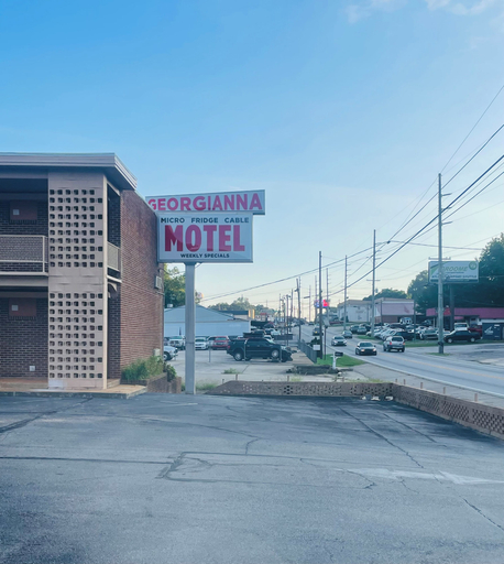 Front of property 5, Georgianna Motel, Hall