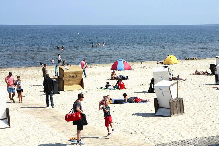 View from property 3, Ferienhaus mit Garten und Terasse auf Usedom, Vorpommern-Greifswald