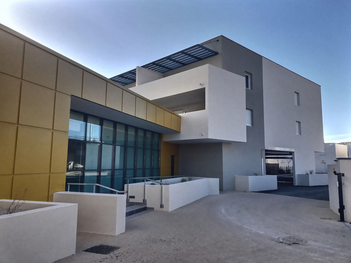 Reception, Studio in Valras-plage Near Sandy Beach, Hérault