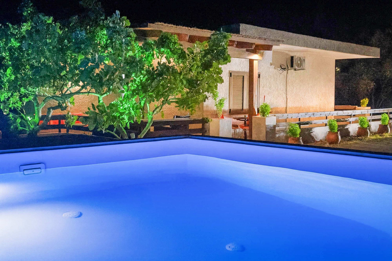 Room 1, Sinani Villa - Garden Oasis with Private Pool, South Aegean