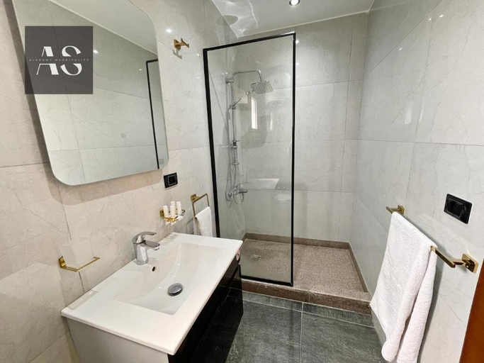Bathroom 3, Elite Boutique Hotel, New Cairo City