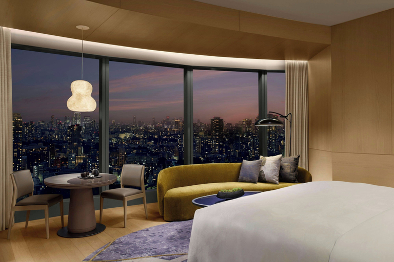 Bedroom 2, JW Marriott Hotel Tokyo, Minato
