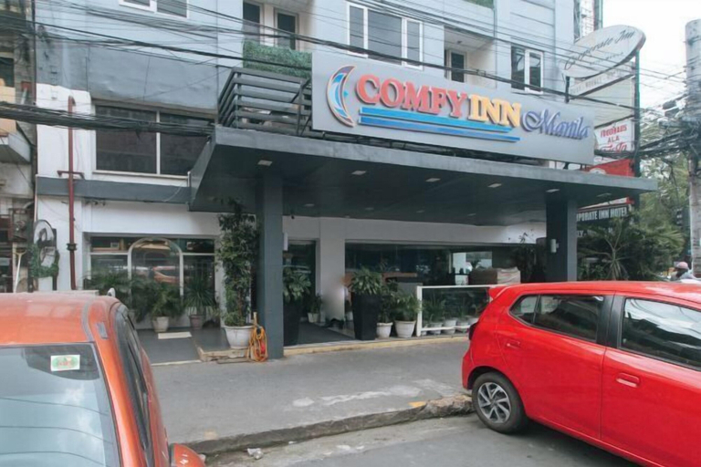 Exterior & Views 2, Comfy Inn Manila Kalaw by RedDoorz, Manila City