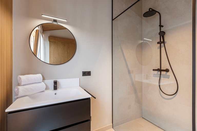 Bathroom 3, Chalet 104 Westendorf by ALPS RESORTS, Kitzbühel