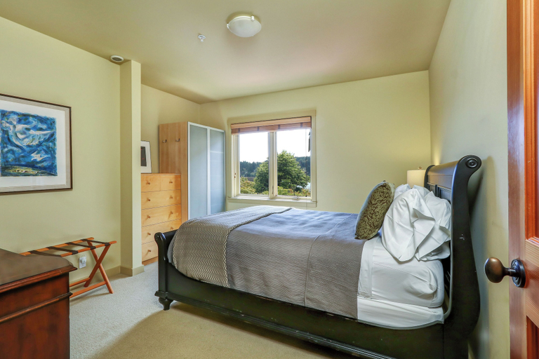 Room 4, The Eagle Harbor Inn, Kitsap