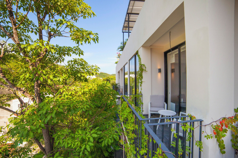 Exterior & Views 2, HOTEL BIULÚ, Dist. Pochutla