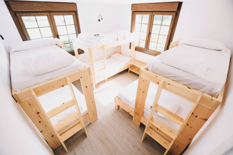 Room 5, Latas Surf House, Cantabria
