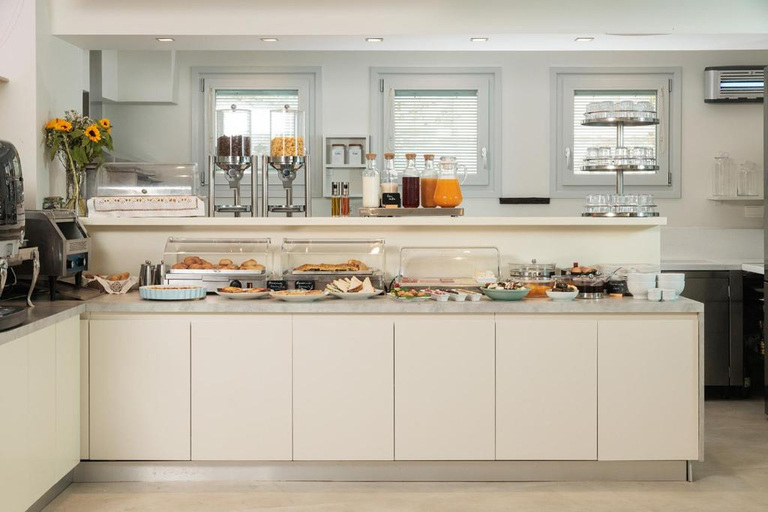 Food & Drinks 5, Iria Beach art hotel, South Aegean
