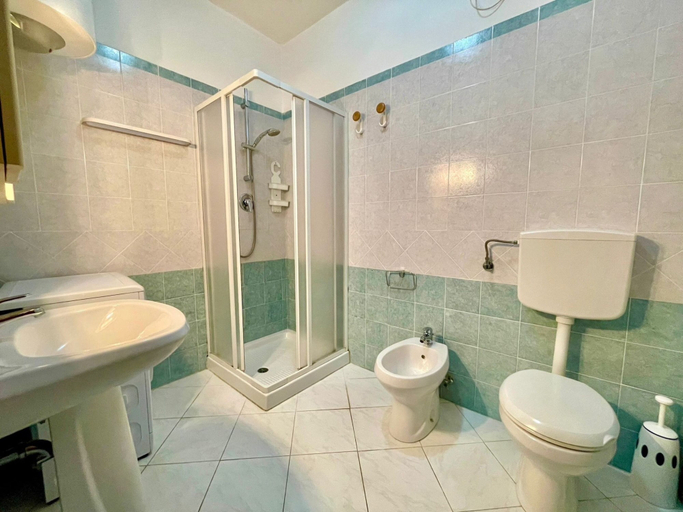 Bathroom, Relax and Enjoy a Garden and Pool, Venezia