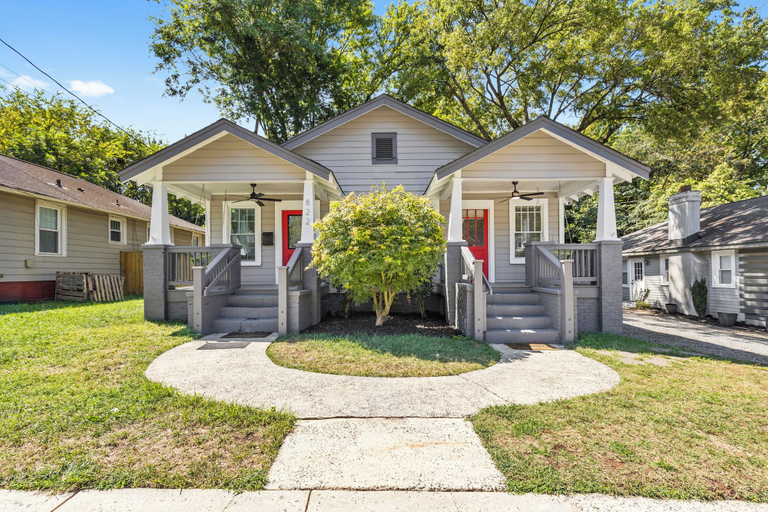 Others 1, 4BR Bright and Modern - Close to Everything, Mecklenburg