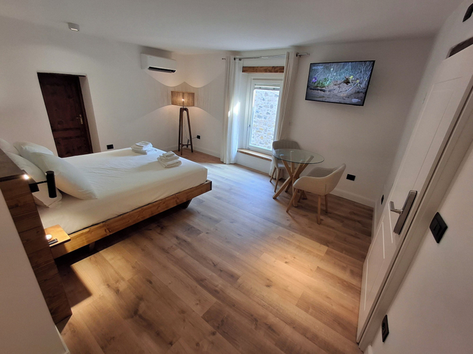 Bedroom 4, PALAZZO BOTTINO, Viterbo