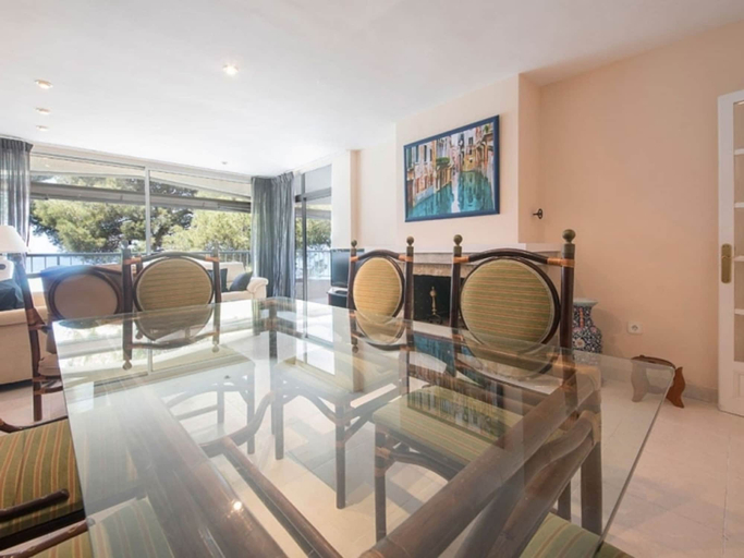 Room 5, Th92 Apartamento en la Primera Linea en Salou, Tarragona