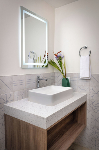 Bathroom 4, Negril Footeprints Hotel